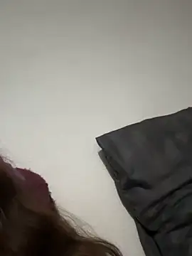 lola  med online show from 02-26-25, 09:16