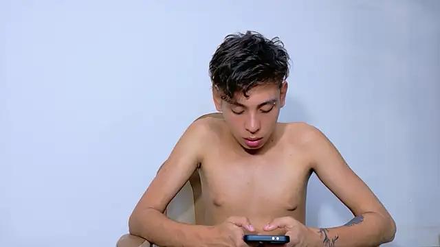 Noahoconor online show from 09-13-25, 05:18