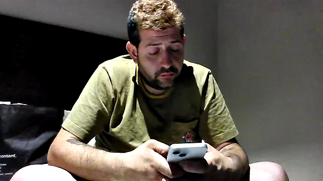 Snapshot of kinkyfag94 chatting on 01-08-26, 11:12 kinkyfag94 online show from 01-08-26, 11:12