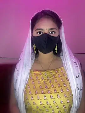 Snapshot of Dishasarmaa05 chatting on 03-02-25, 02:10 Dishasarmaa05 online show from 03-02-25, 02:10