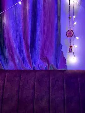 Snapshot of Dishasarmaa05 chatting on 09-16-25, 06:31 Dishasarmaa05 online show from 09-16-25, 06:31