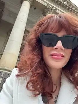 Snapshot of FrancescaFerra chatting on 10-14-25, 01:56 FrancescaFerra online show from 10-14-25, 01:56