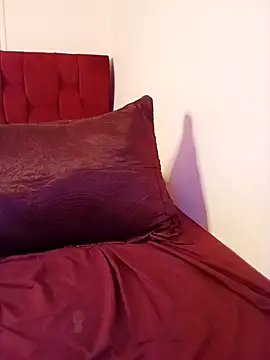 Snapshot of Barby19 chatting on 10-04-25, 02:48 Barby19 online show from 10-04-25, 02:48