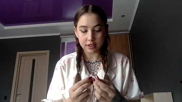 bysinka18 online show from 05-19-26, 12:55