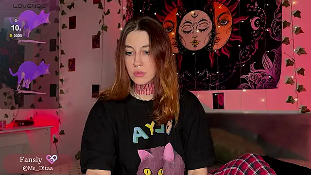 Dita Redrum online show from 12-19-25, 02:29