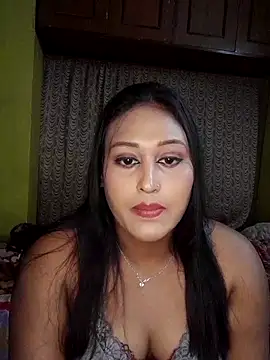 hotlovr online show from 02-24-25, 08:36