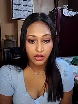 hotlovr online show from 02-28-25, 07:46