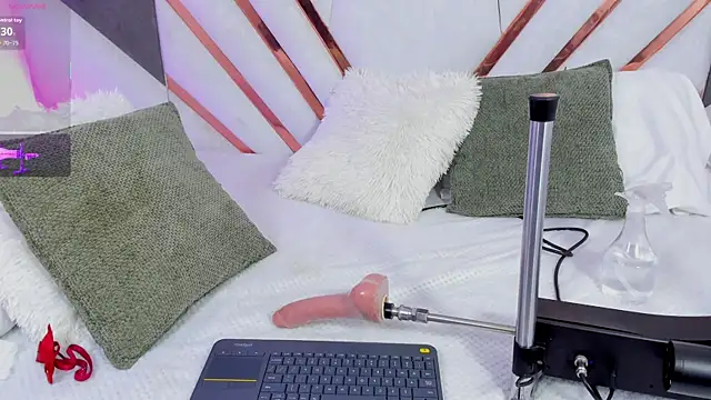 cutie sarax1 online show from 09-24-25, 07:39