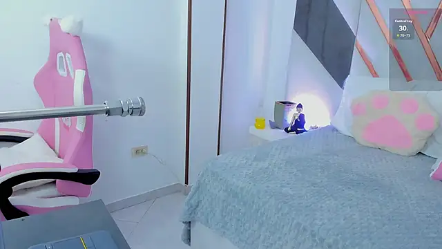 cutie sarax1 online show from 10-26-25, 01:00