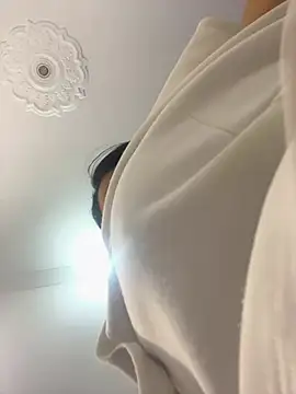  SARA 69 online show from 07-26-26, 01:07
