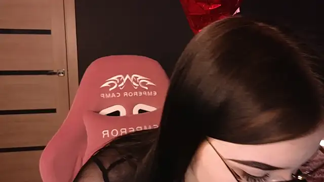 milliedoll online show from 03-13-25, 08:04