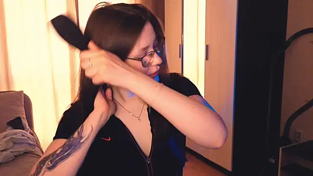 milliedoll online show from 04-14-26, 04:18