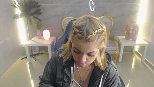 lili conor s online show from 03-13-25, 08:32