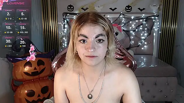 lili conor s online show from 10-04-25, 03:48