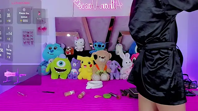 femboy-20 online show from 03-09-25, 09:03