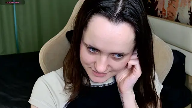 Luna Loveee online show from 03-14-25, 06:21