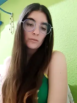 Snapshot of bbabyclauu chatting on 02-21-25, 11:43 bbabyclauu online show from 02-21-25, 11:43