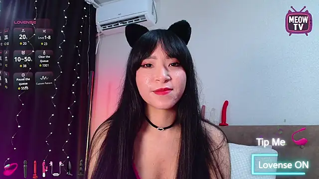 miyakimi0101 online show from 09-18-25, 12:23