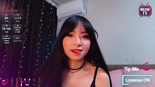 miyakimi0101 online show from 10-09-25, 11:58