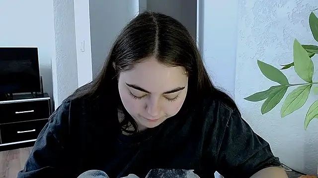 kitsune 8 online show from 05-18-26, 05:46