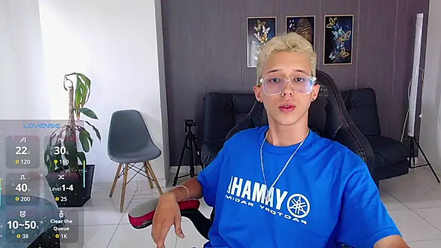 skinny bigcock02 online show from 09-11-25, 08:09