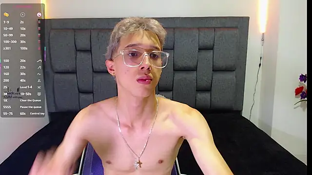 skinny bigcock02 online show from 10-06-25, 06:27