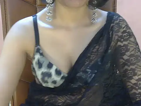 Cute Pihu01 online show from 05-16-26, 08:07