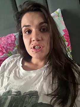 Diva moon online show from 10-20-25, 03:29