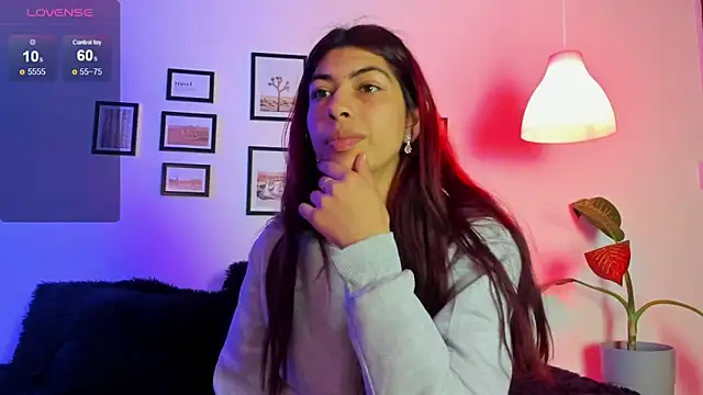 Cassie bloom online show from 03-22-25, 10:59