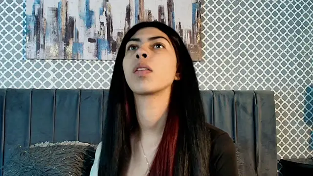 Cassie bloom online show from 10-07-25, 03:36