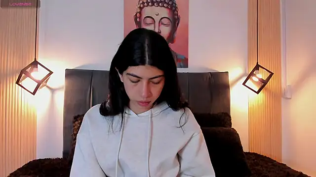 Cassie bloom online show from 11-08-25, 09:24