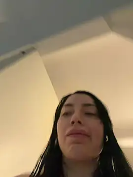 Mia Splash online show from 03-18-26, 01:14