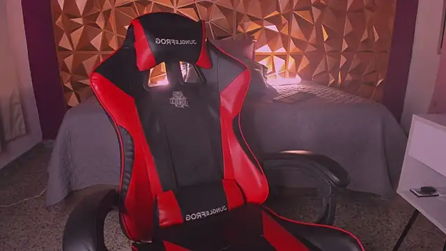 AlejandroStormm online show from 03-21-25, 11:56