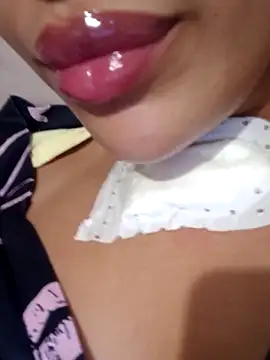 Sexlove1xo online show from 10-29-25, 01:13