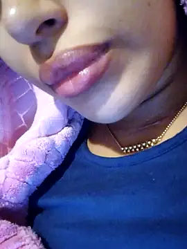 Sexlove1xo online show from 12-19-25, 12:45