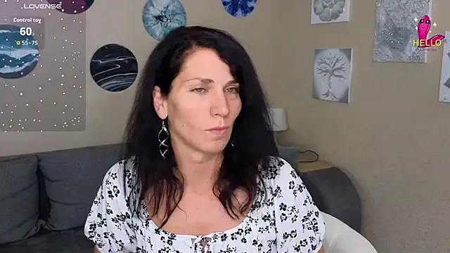 Snapshot of mylady_xenia chatting on 09-13-25, 09:47 mylady xenia online show from 09-13-25, 09:47