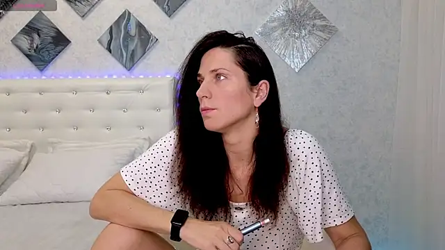 Snapshot of mylady_xenia chatting on 11-08-25, 03:34 mylady xenia online show from 11-08-25, 03:34