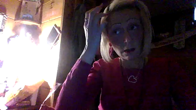 Snapshot of beautifulmee23 chatting on 02-23-25, 05:29 beautifulmee23 online show from 02-23-25, 05:29