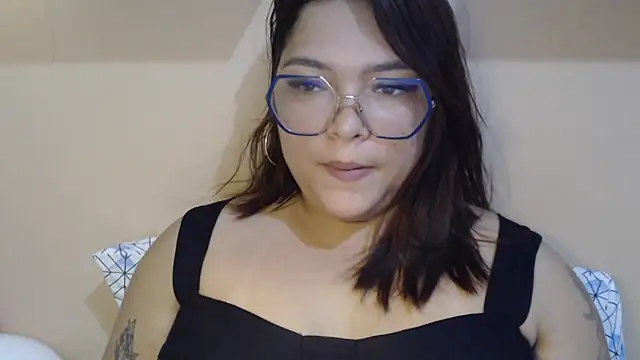 GoddessChaar online show from 12-15-25, 10:14