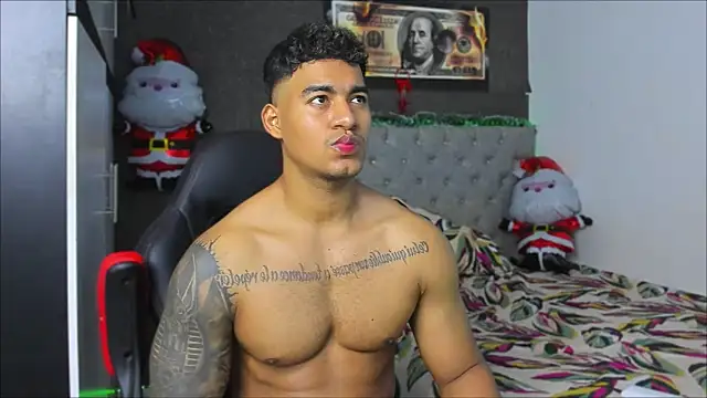 luigi hot  online show from 12-16-25, 05:40