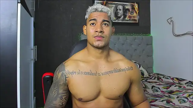 luigi hot  online show from 02-10-26, 05:39