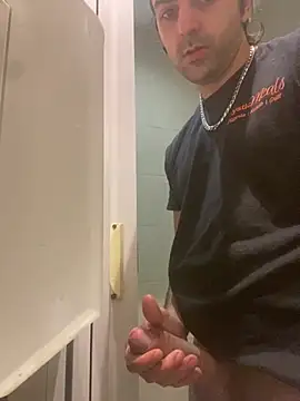 mikekmi21 online show from 02-22-25, 01:02