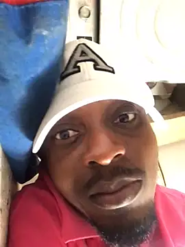 Snapshot of justyou2025 chatting on 03-17-25, 09:12 justyou2025 online show from 03-17-25, 09:12