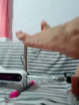 Ramona870 online show from 10-17-25, 10:40