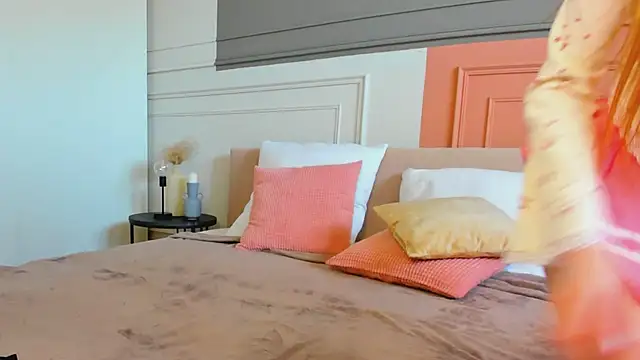 Snapshot of _BunnyDollStella_ chatting on 03-16-25, 04:09 BunnyDollStella online show from 03-16-25, 04:09