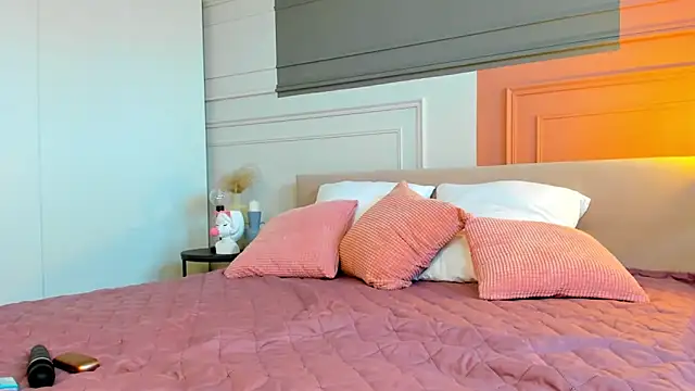 Snapshot of _BunnyDollStella_ chatting on 03-20-25, 07:14 BunnyDollStella online show from 03-20-25, 07:14