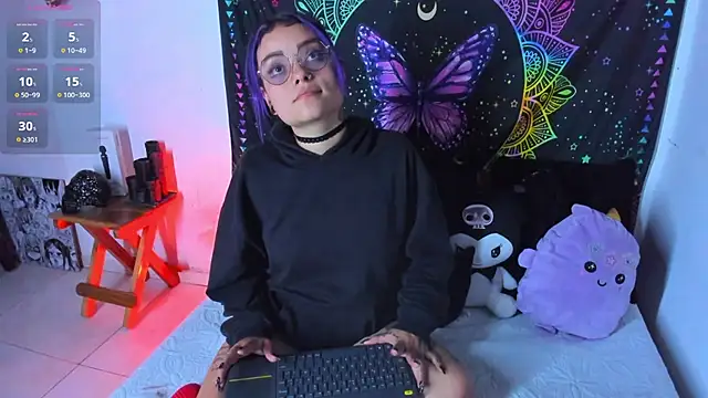 Snapshot of ChloeAllennn chatting on 02-28-25, 02:31 ChloeAllennn online show from 02-28-25, 02:31