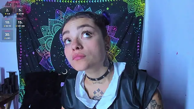 Snapshot of ChloeAllennn chatting on 03-03-25, 03:19 ChloeAllennn online show from 03-03-25, 03:19