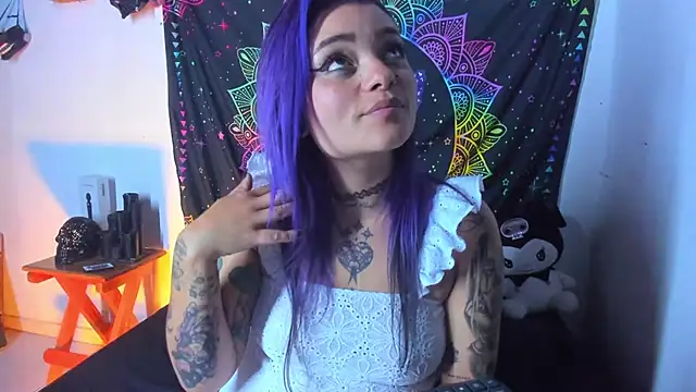Snapshot of ChloeAllennn chatting on 03-14-25, 03:26 ChloeAllennn online show from 03-14-25, 03:26