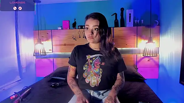 ChloeAllennn online show from 03-15-26, 04:24